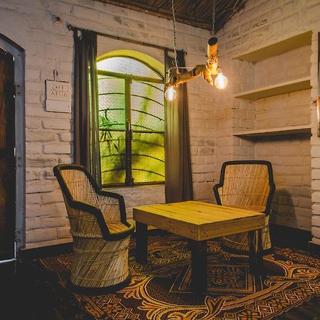Shannu'S Ranch Inn พุชการ์ ภายนอก รูปภาพ