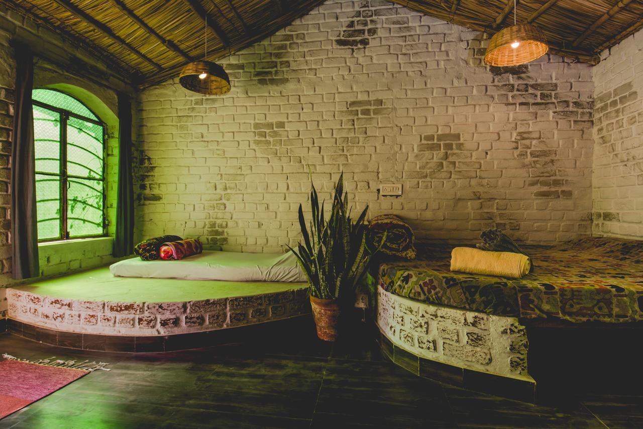 Shannu'S Ranch Inn พุชการ์ ภายนอก รูปภาพ